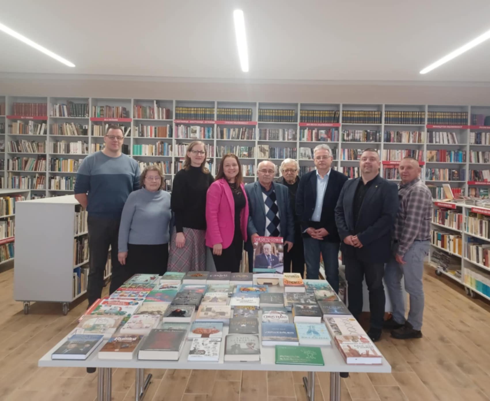 Testvérkönyvtár pályázat