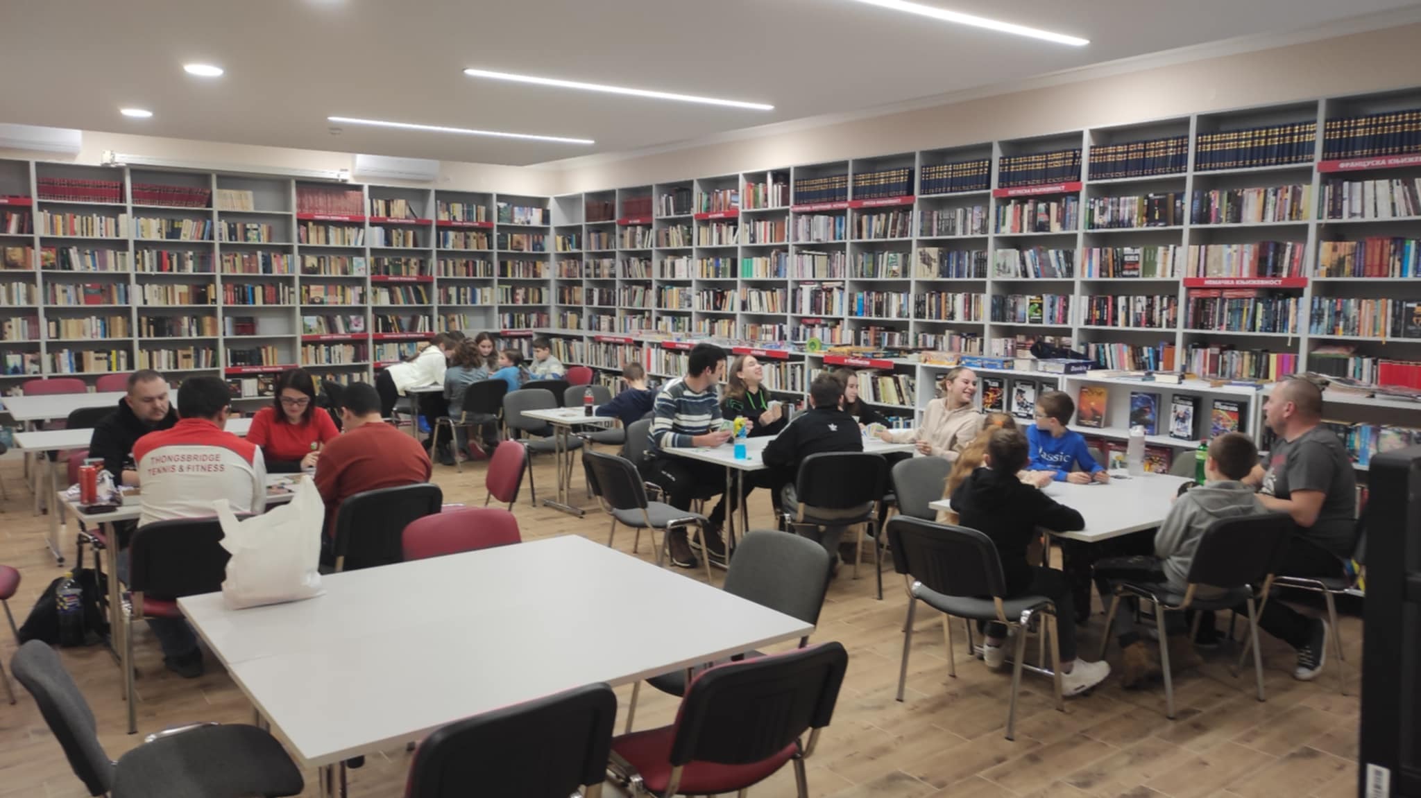 Decemberben is társasjáték est