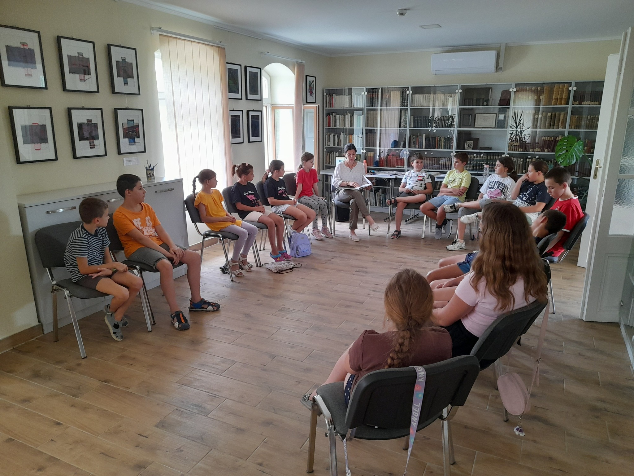 Szünidei foglalkozások képekben